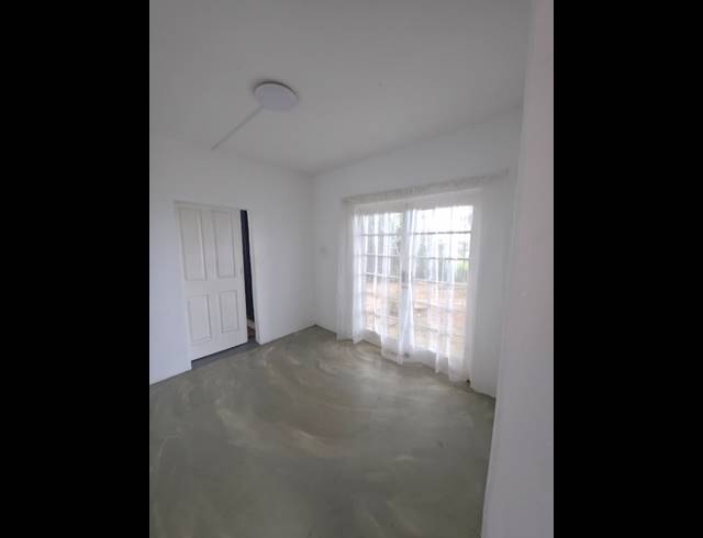 4 BEDROOM FREEHOLD FOR SALE IN ATHLONE PARK